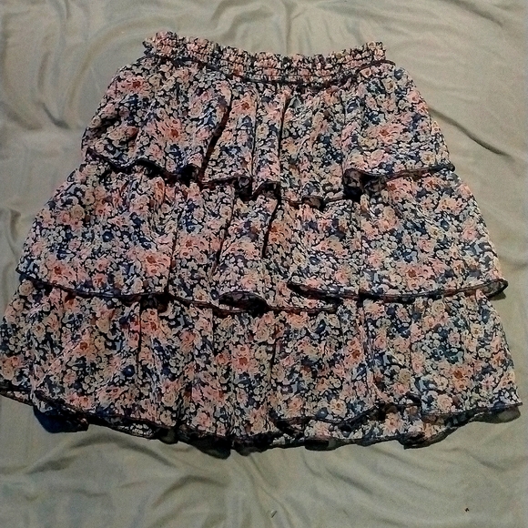 Floral love shack fancy skirt - Picture 1 of 2